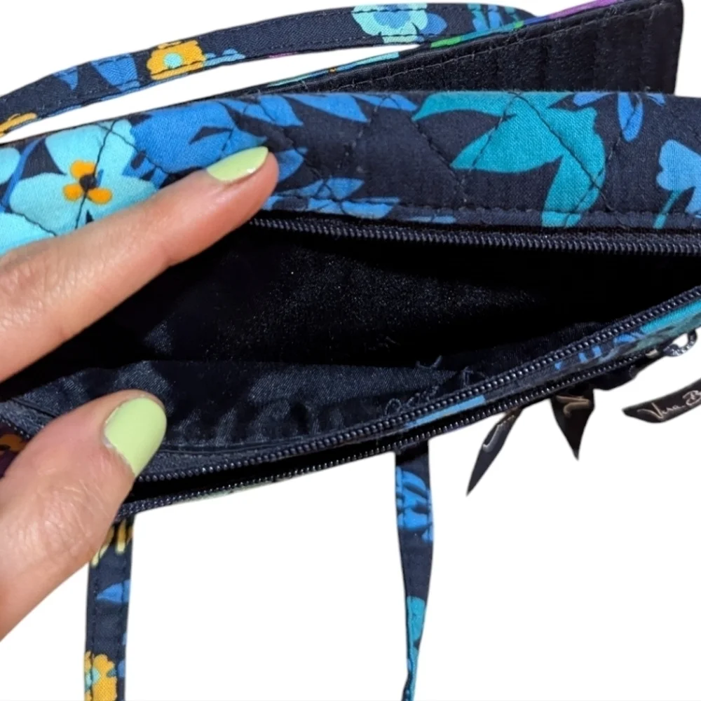 Vera Bradley Blue Floral Crossbody Trifold Clutch Preppy Classic